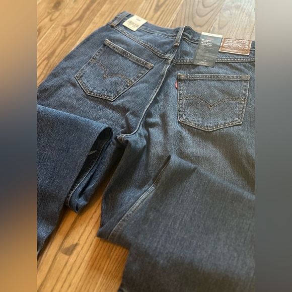 Levi’s 80s “Mom” jeans - Picture 12 of 13